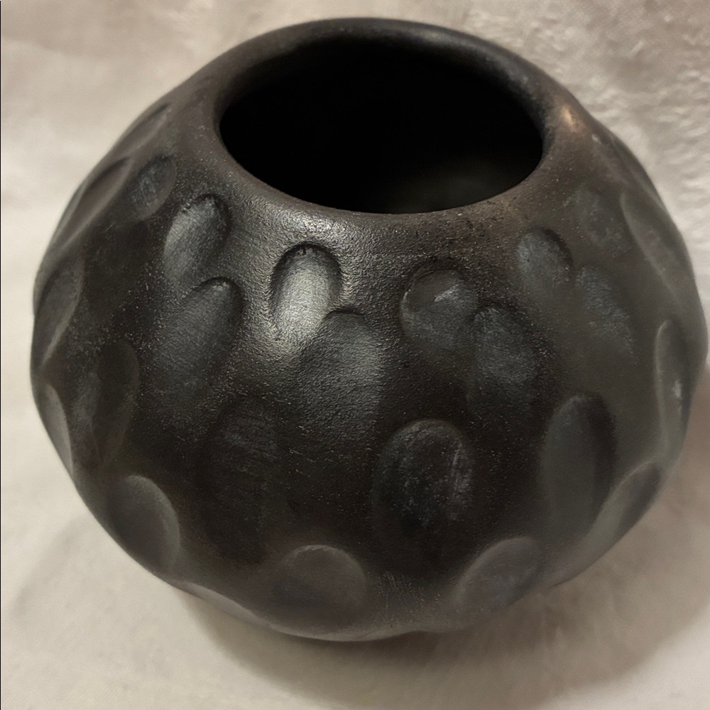 Black Pottery Textured Vase Signed/Dated 2005 Black Perfect Dimpled Flawless